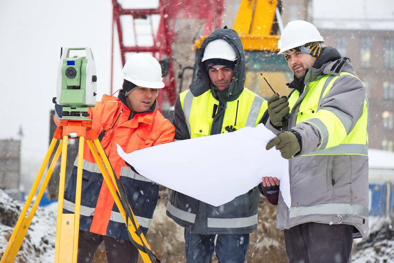 How To Keep Yourself Warm in Winter When Working in Construction Sites-eSafety Supplies, Inc
