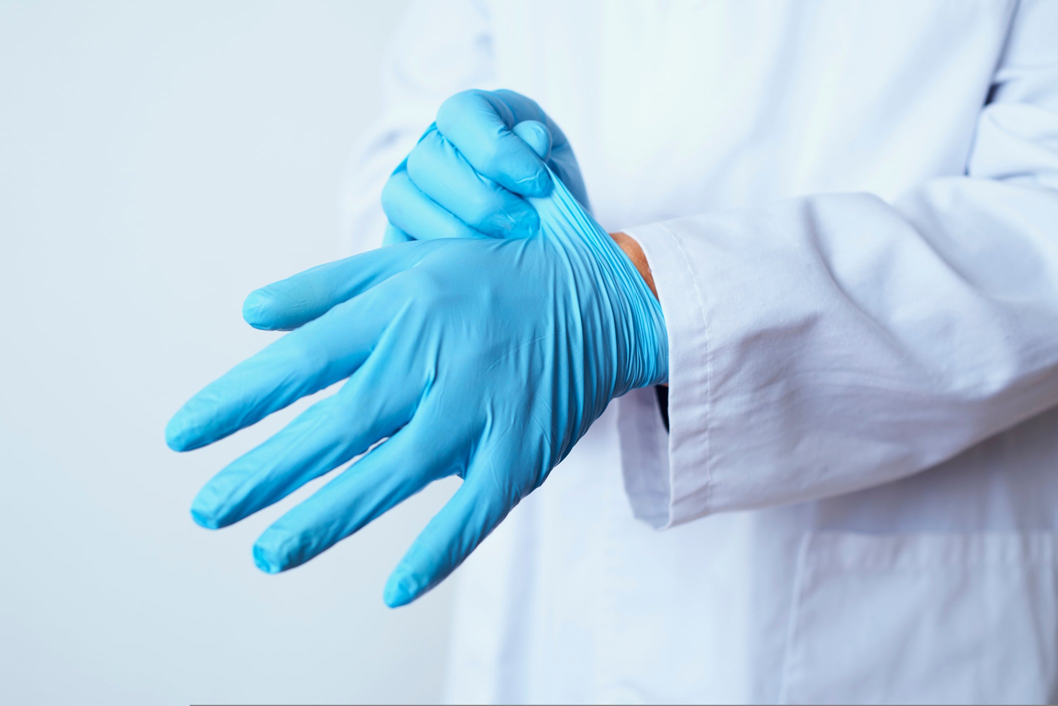 Best Disposable Gloves for Various Applications: A Comprehensive Review