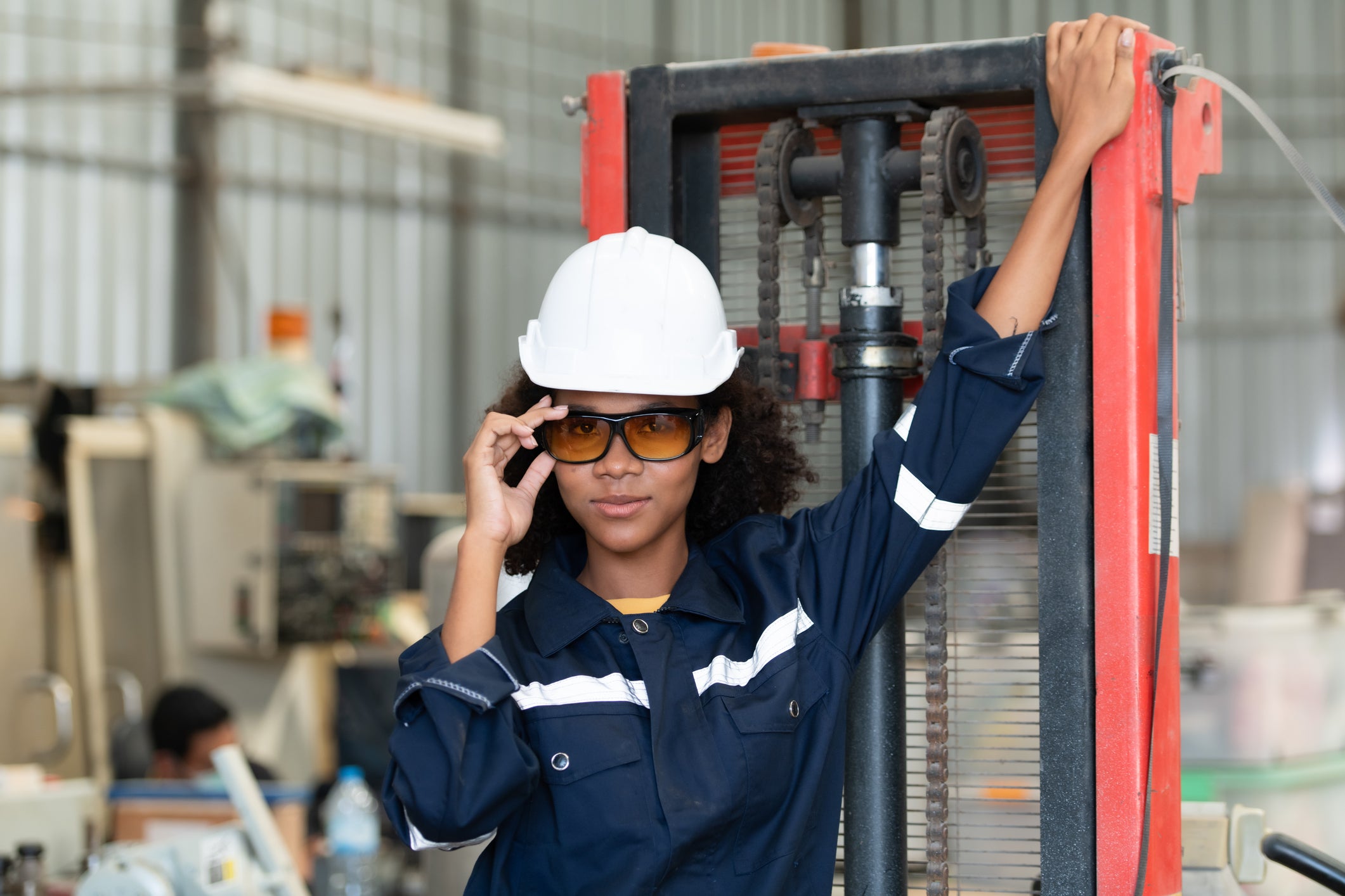 The Importance of Safety Sunglasses for Construction Workers in the Summer