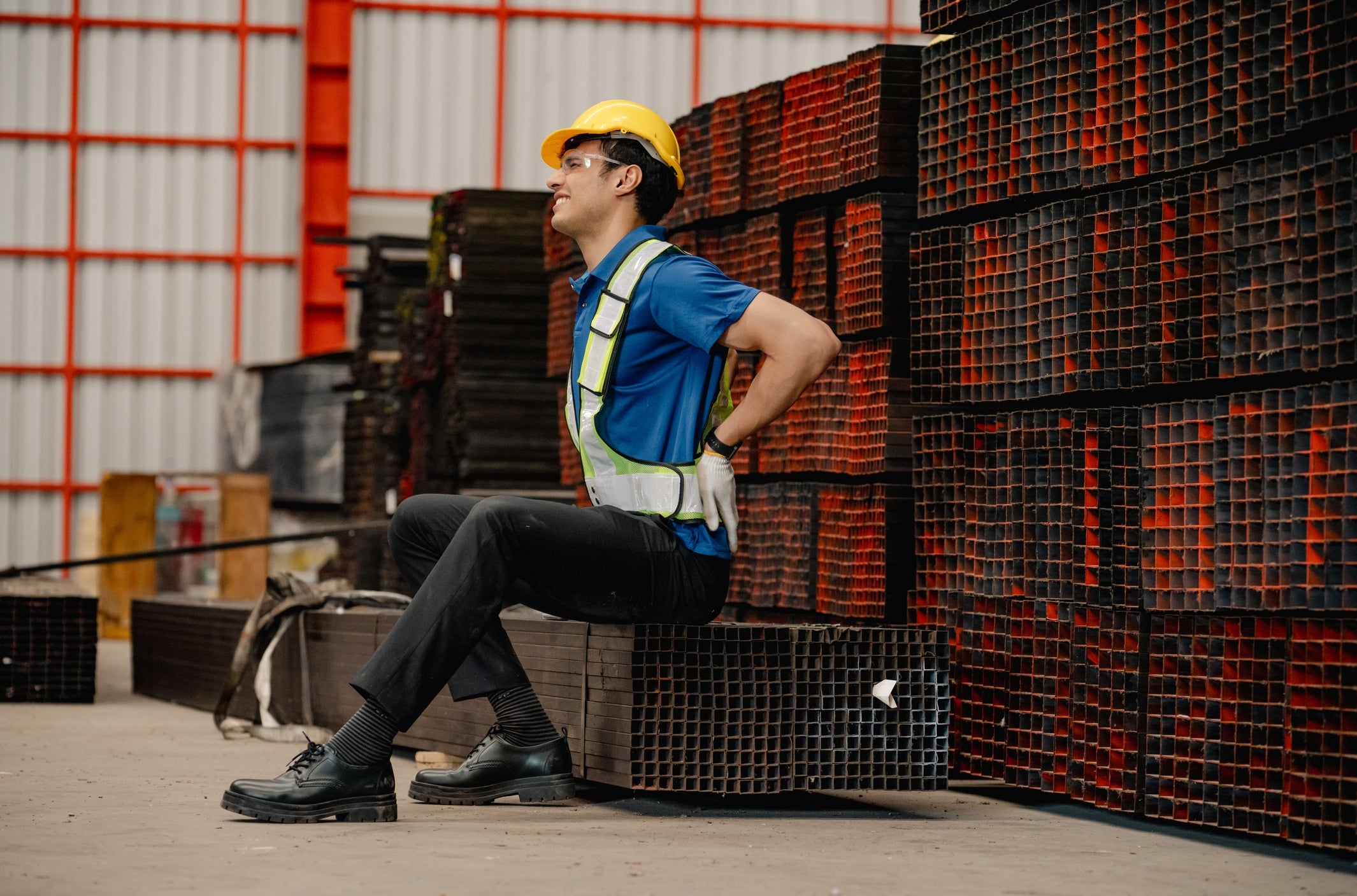 Deluxe Back Support Belt: Boosting Workplace Safety and Reducing Injury Risk