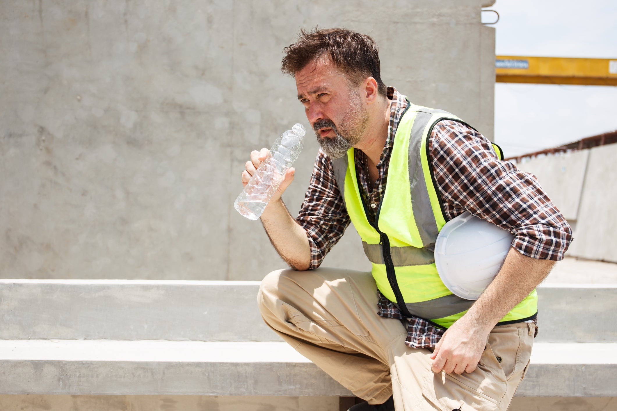 Beat the Heat: OSHA Heat Illness Prevention Tips for Outdoor Workers