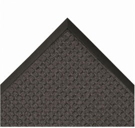 Superior Manufacturing 2' X 3' Charcoal Tufted Yarn Guzzler™ Outdoor Entrance Anti-Fatigue Floor Mat