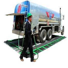 UltraTech 10' X 10' X 1' Ultra-Containment Black Copolymer 2000 Berm With Rapid Rise Model