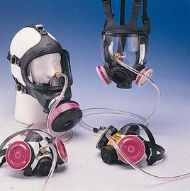 MSA Medium Rubber Respirator