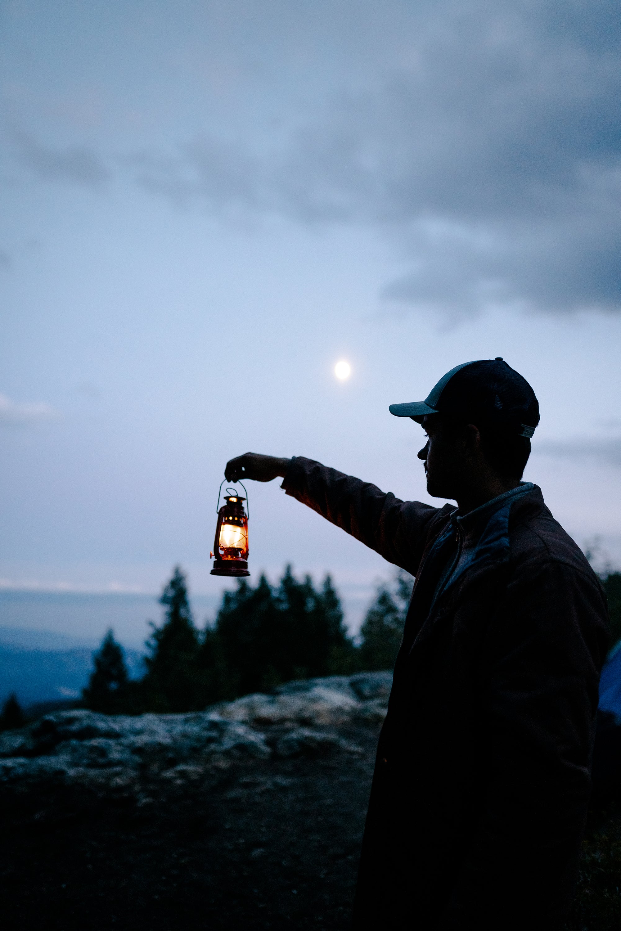 Huricane Lantern - 8 In-eSafety Supplies, Inc