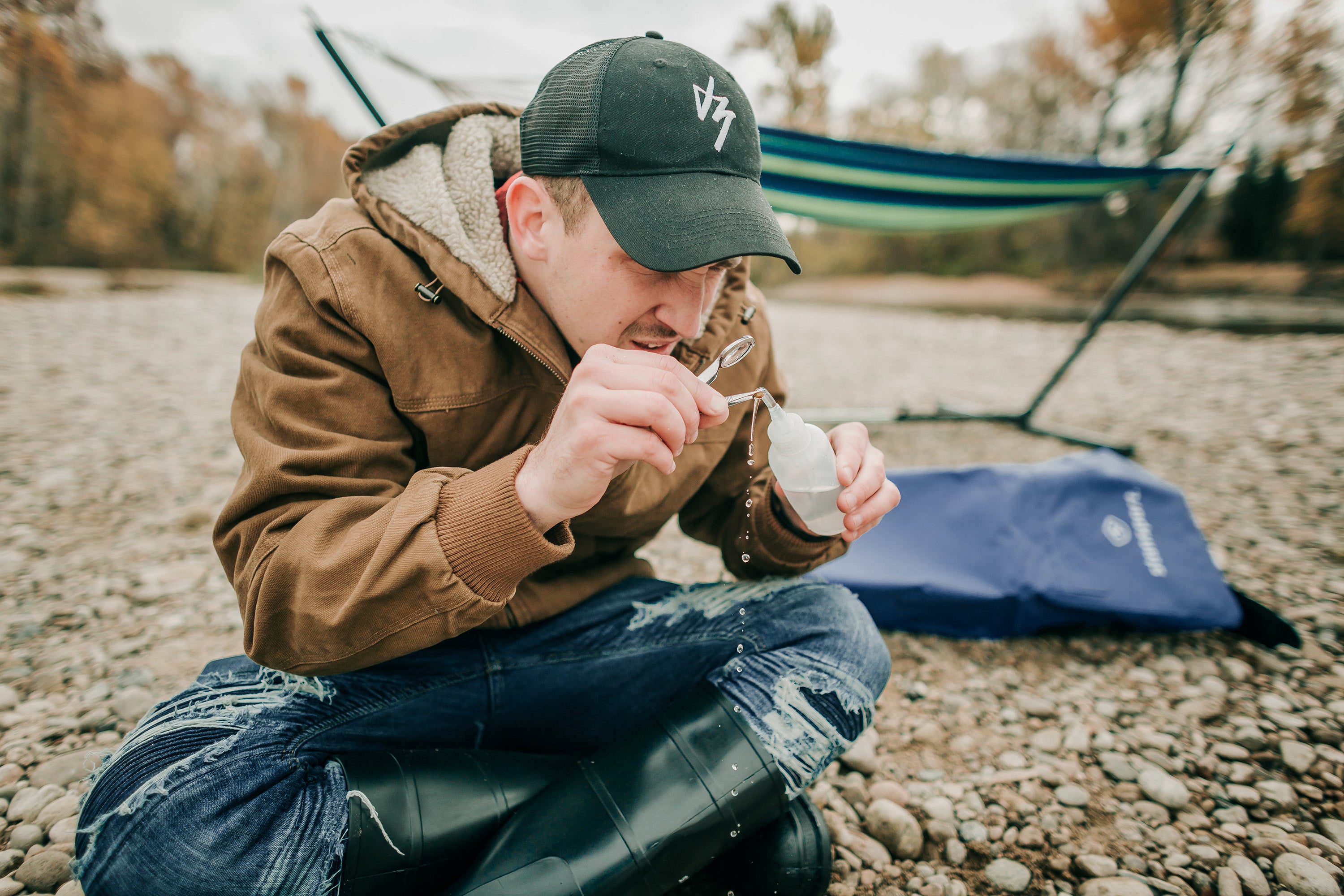 Yukon Deluxe Gold Panning Kit With Pick-eSafety Supplies, Inc