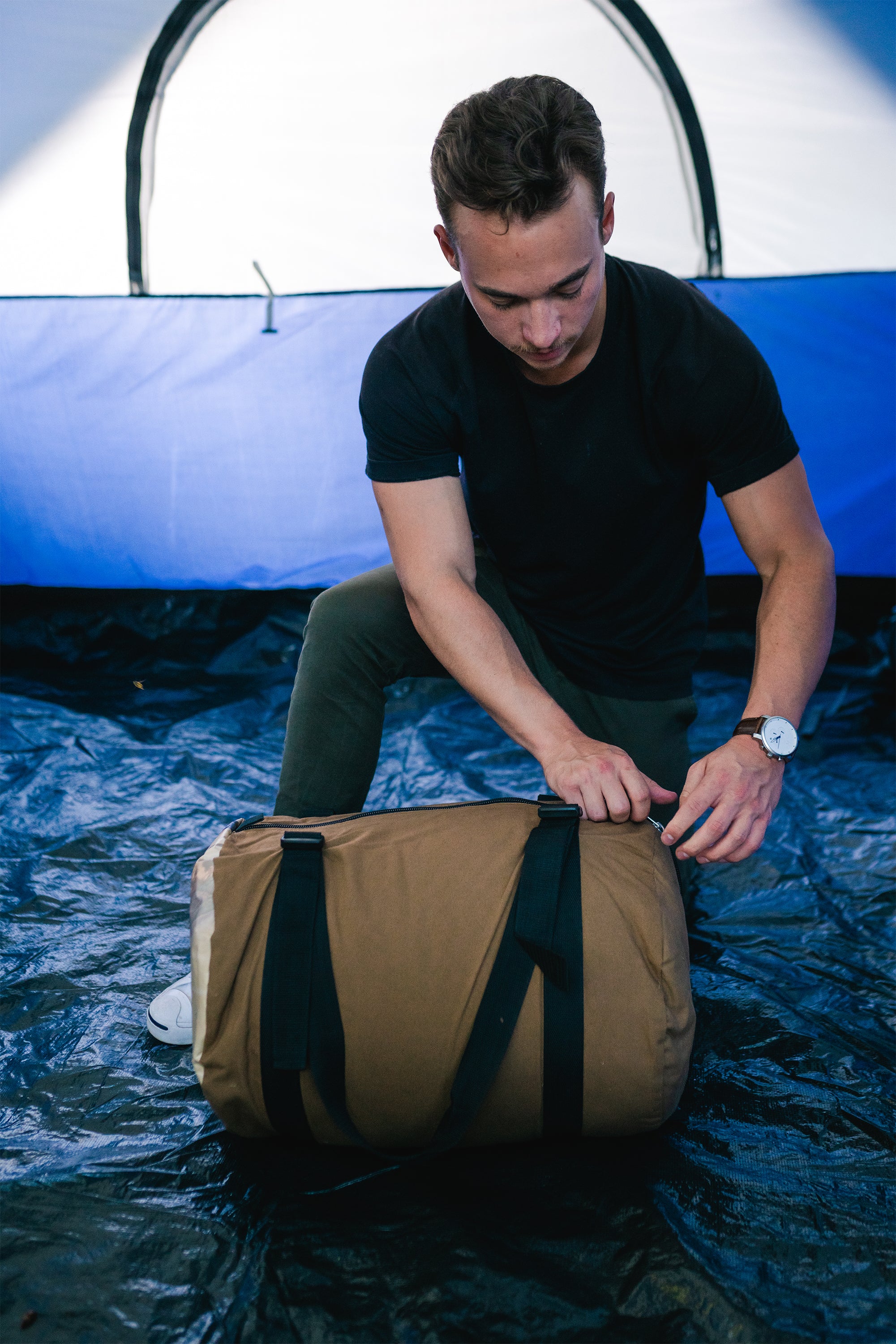 Kodiak Canvas 6 Lb Sleeping Bag -39 In X 81 In-eSafety Supplies, Inc