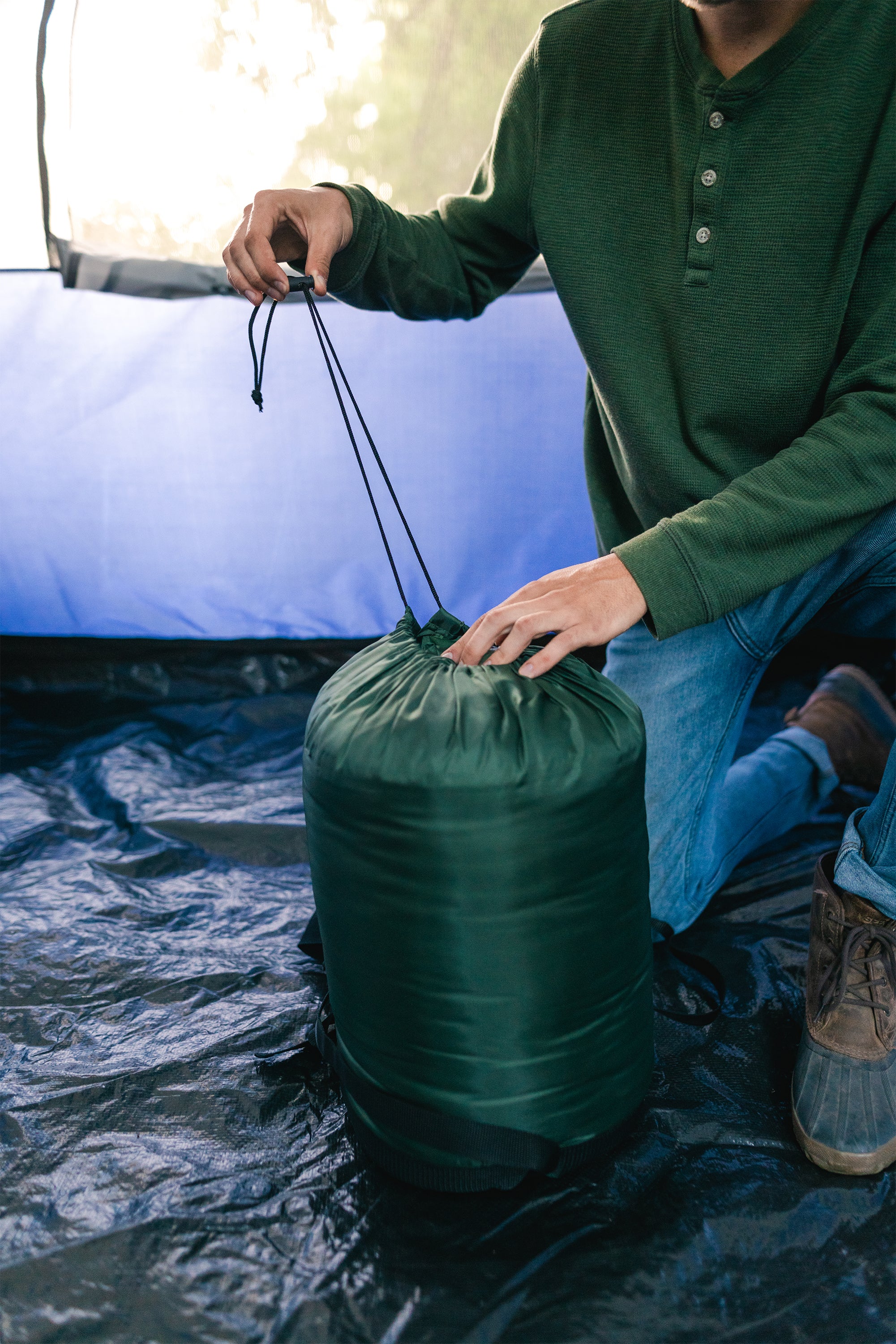 Weekender 4 Lb- Rectangular Sleeping Bag - 33 In X 75 In-eSafety Supplies, Inc