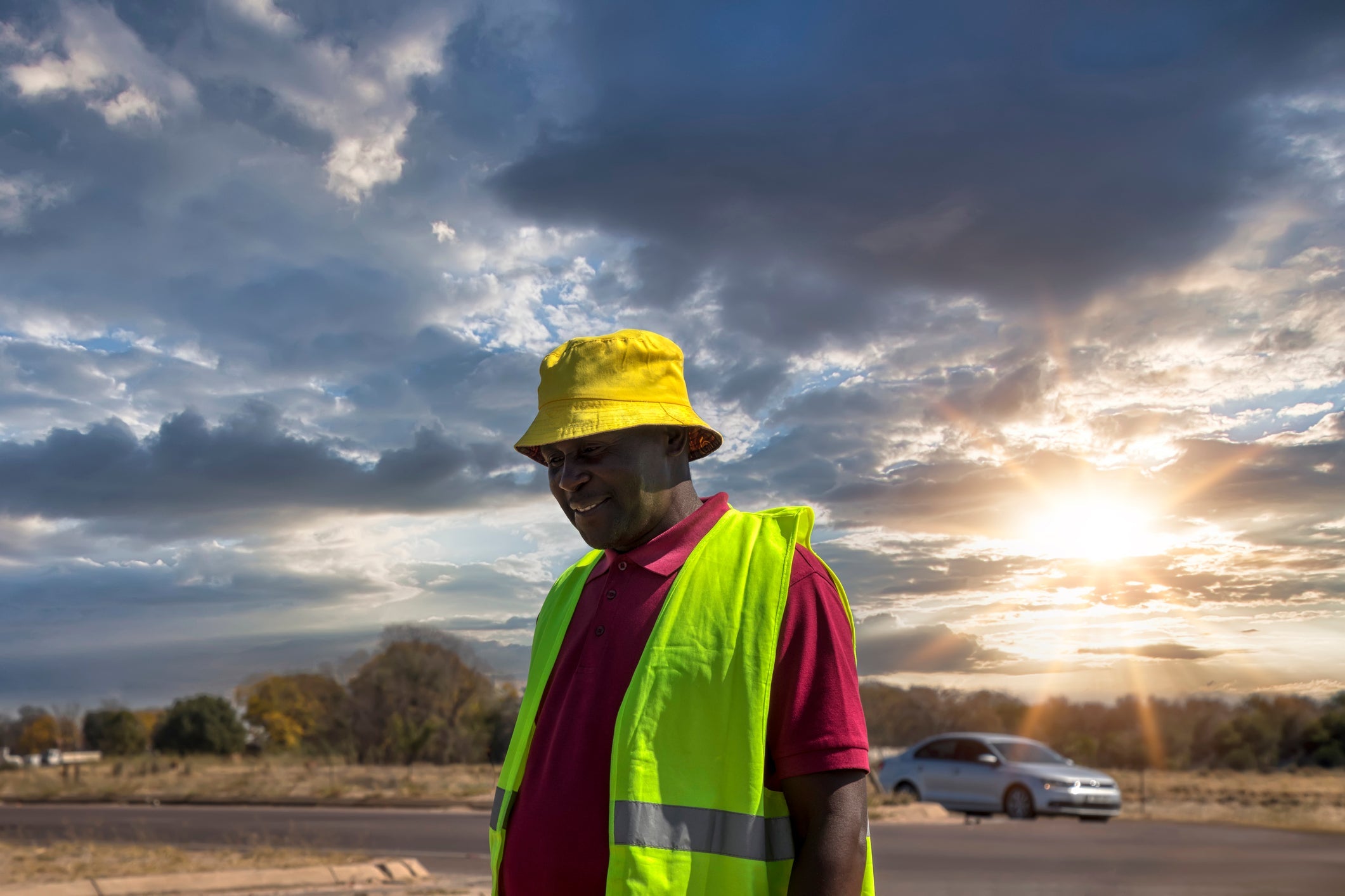 Hi Visibility Sun Hat: Maximum Sun Protection and Safety for Outdoor Workers