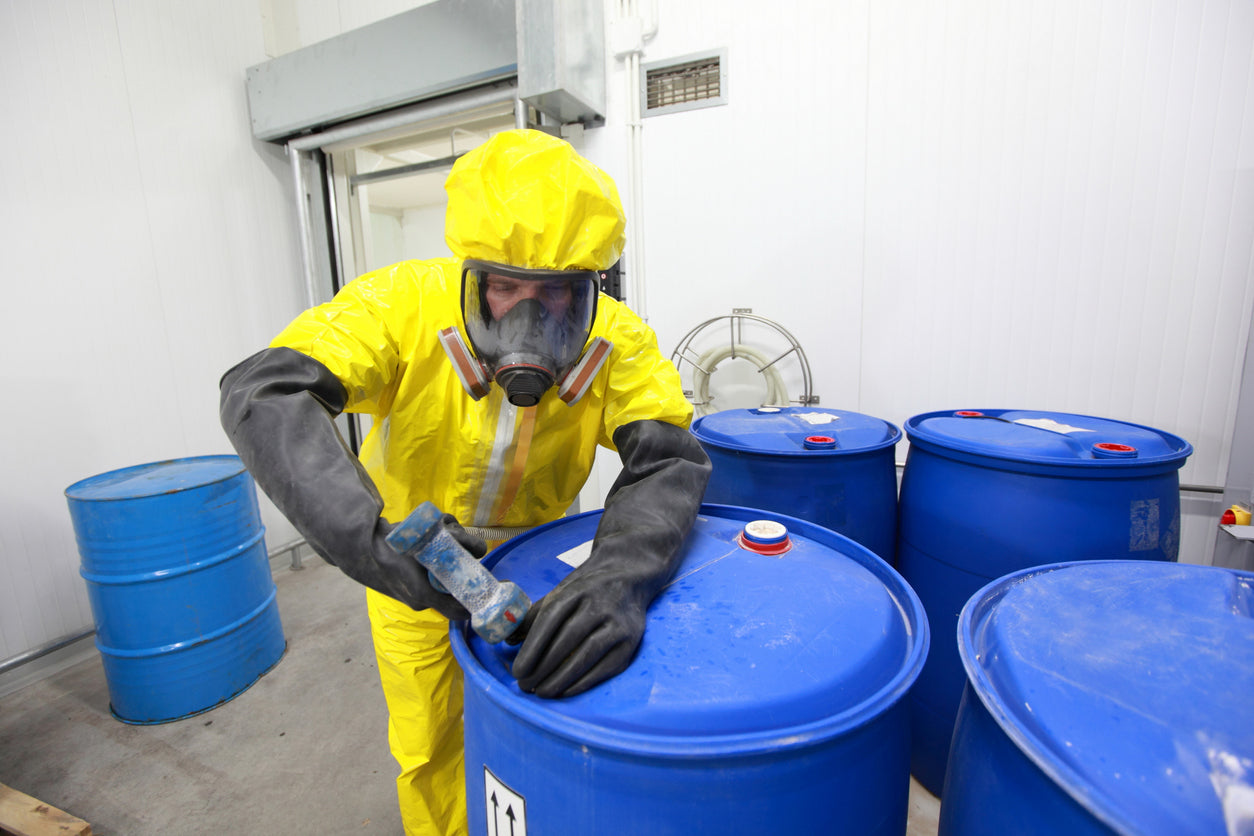 Shielding Hands: Navigating Chemical Resistance Work Glove Usage