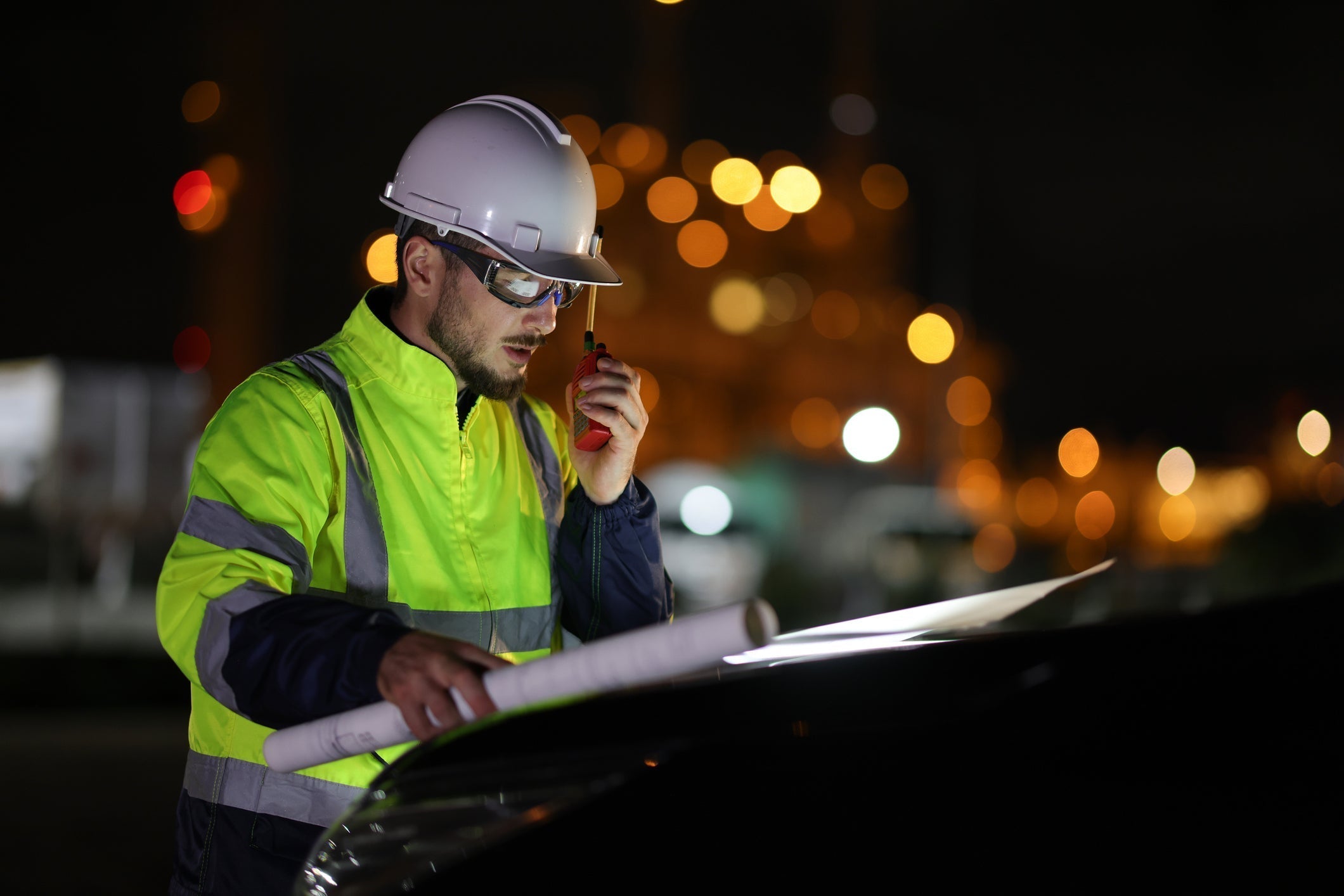High-Visibility Clothing: What’s the Best Option for Night Work?