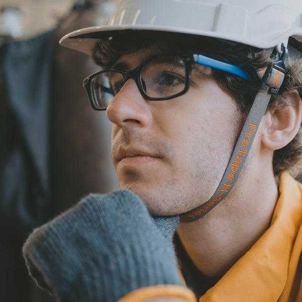 Tips for Wearing Safety Goggles for Metal Cutting: Essential Safety Guide