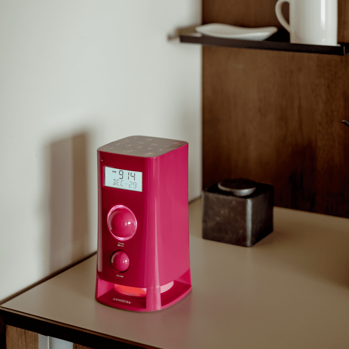 Sangean-FM-RBDS / AM / Aux-in Digital Tuning Kitchen Radio
