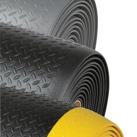 Superior Manufacturing 3' X 60' Black And Yellow Dyna-Shield® PVC Sponge NoTrax® Diamond Sof-Tred™ Anti Fatigue Floor Mat