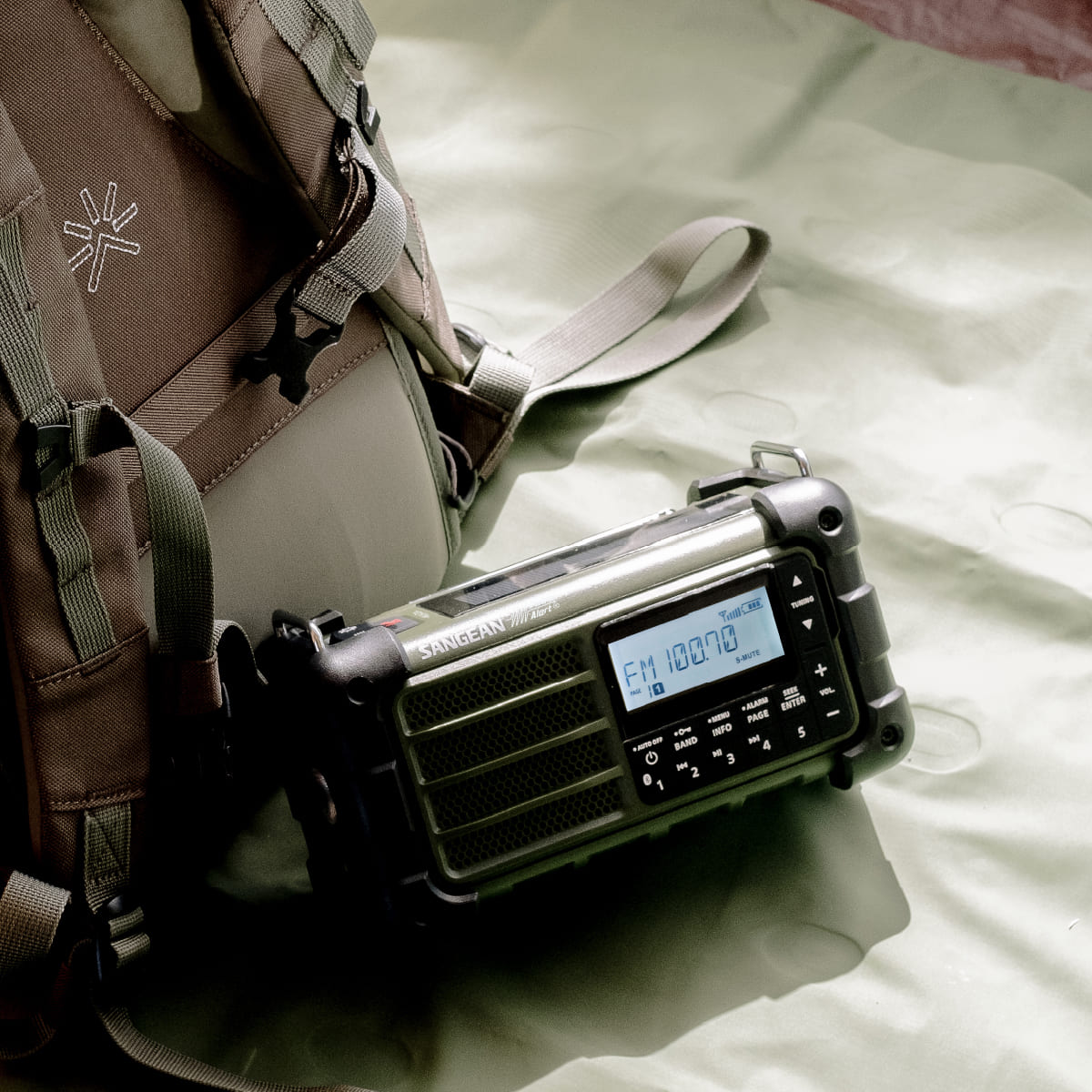 AM/FM-RBDS/Bluetooth/AUX/Weather/Multi-Powered
Digital Tuning Emergency Radio-eSafety Supplies, Inc