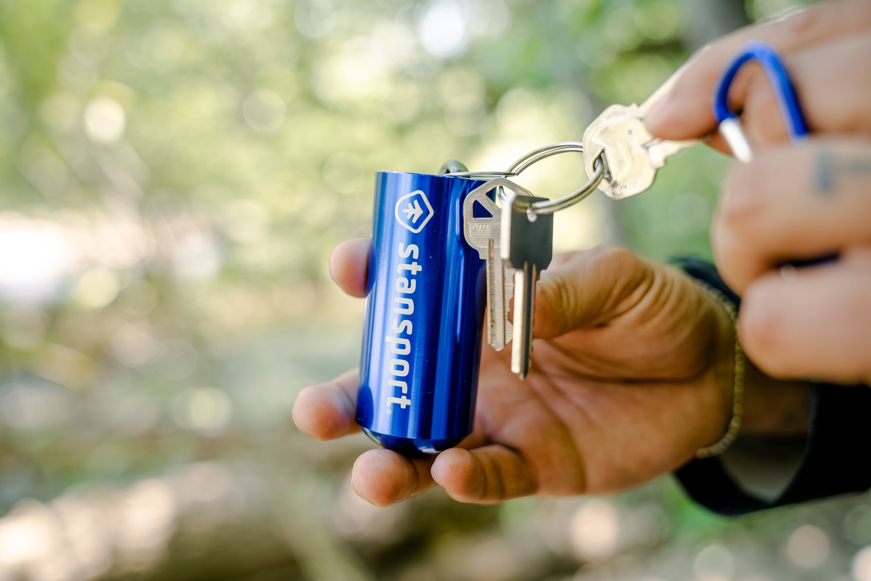 Aluminum Container Capsule-Xl-Blue, Green And Silver Asst-eSafety Supplies, Inc