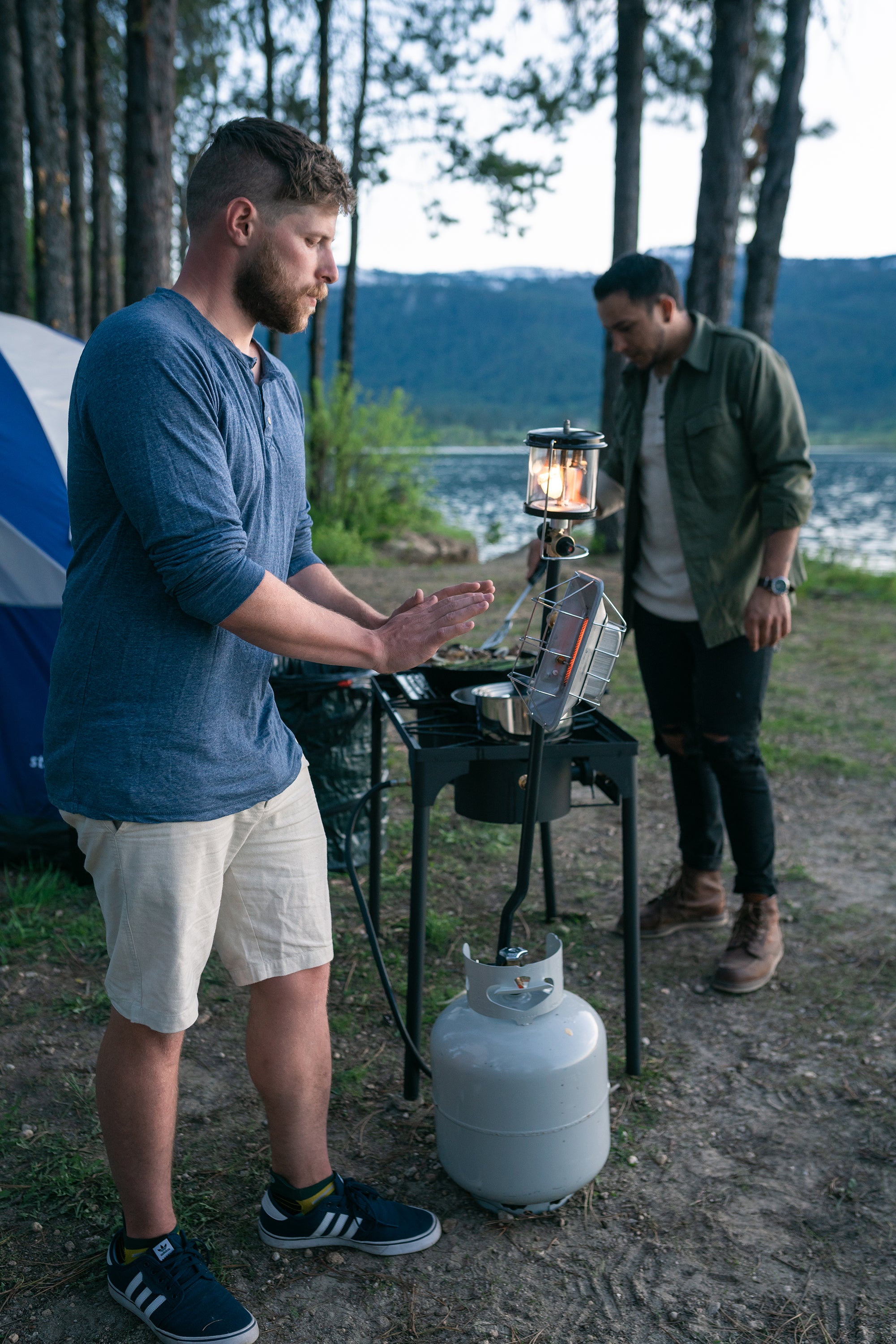 Distribution Post - 3 Outlet - 30 In-eSafety Supplies, Inc